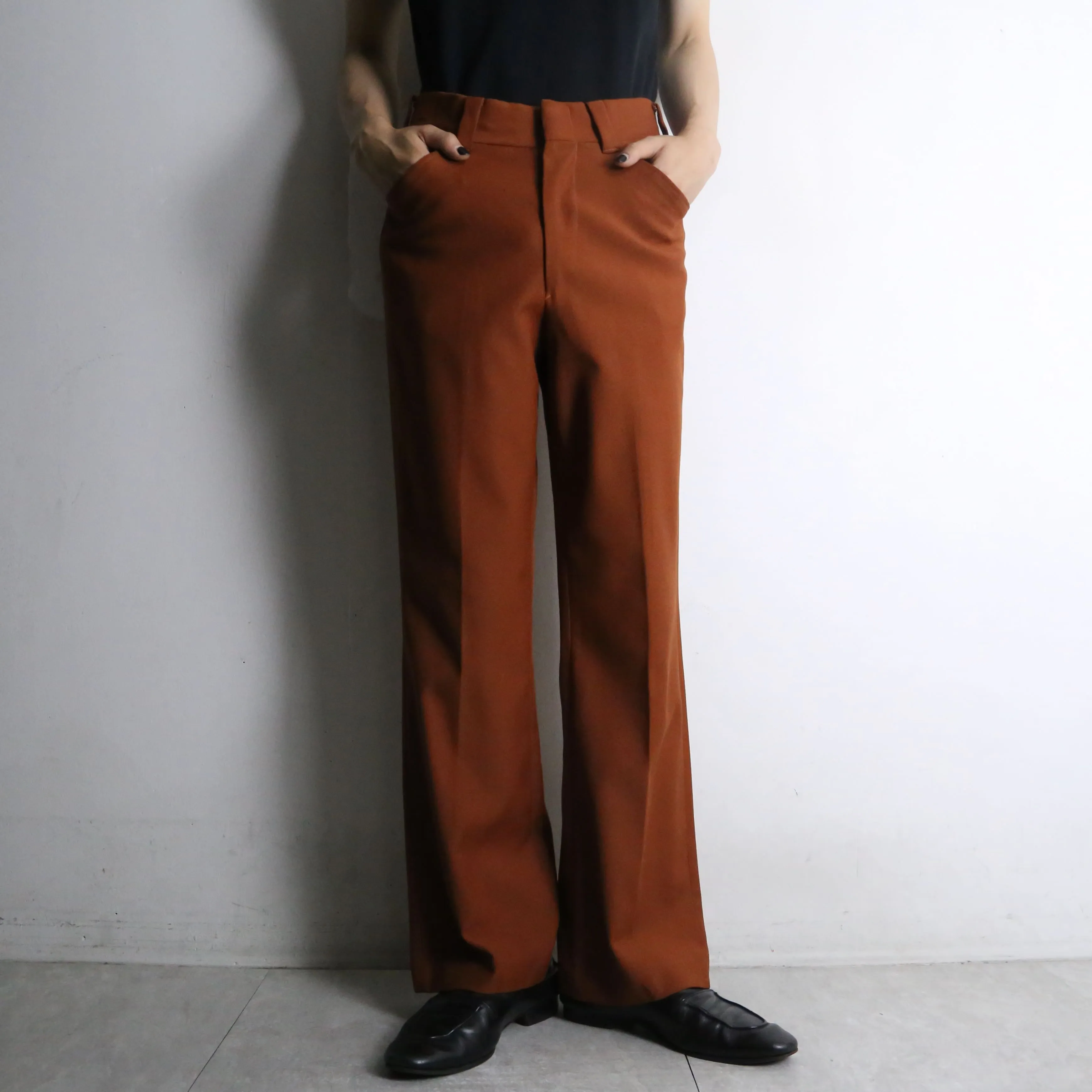 70’s brown color straight flare pants