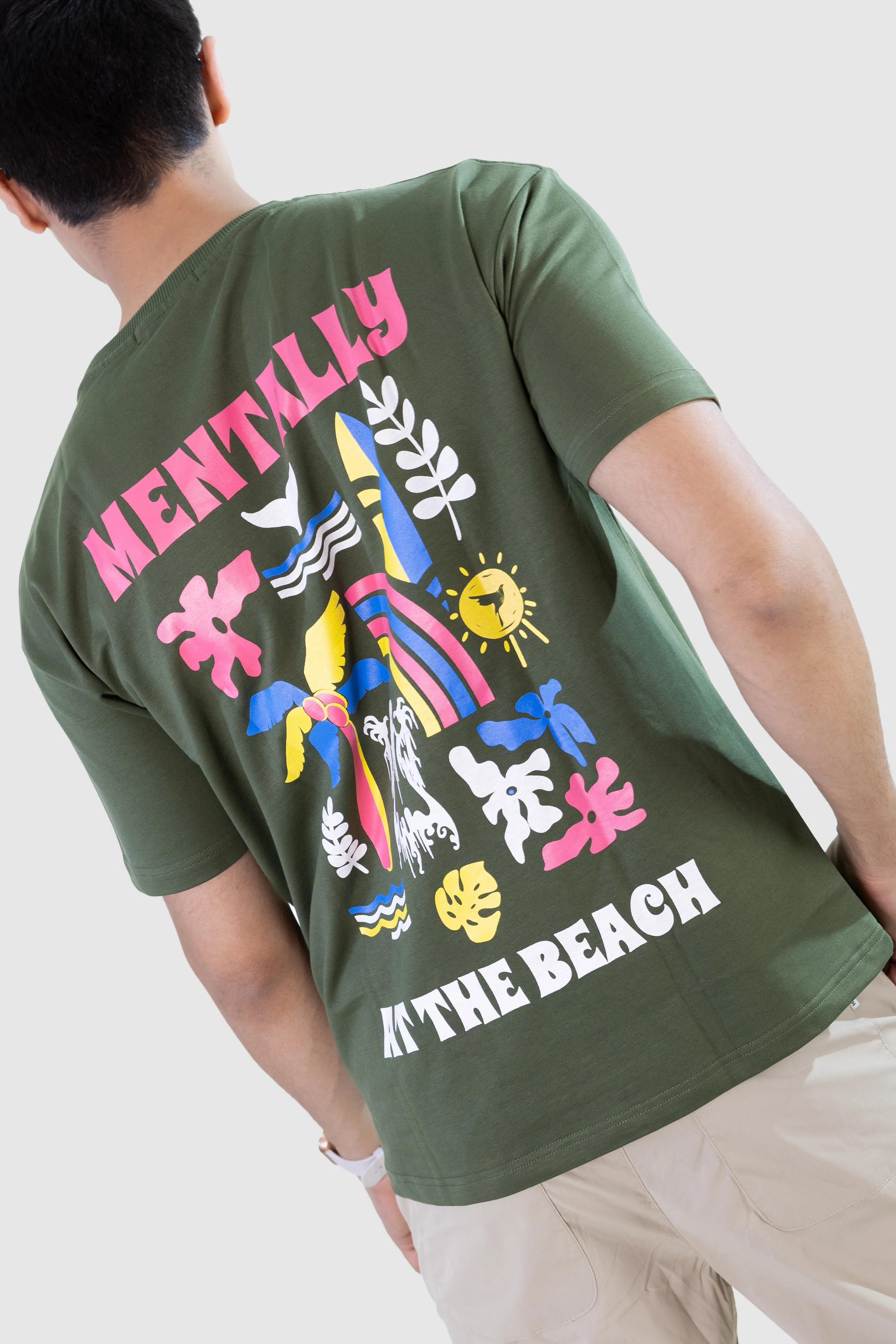 Beach head T-shirt: Olive Green