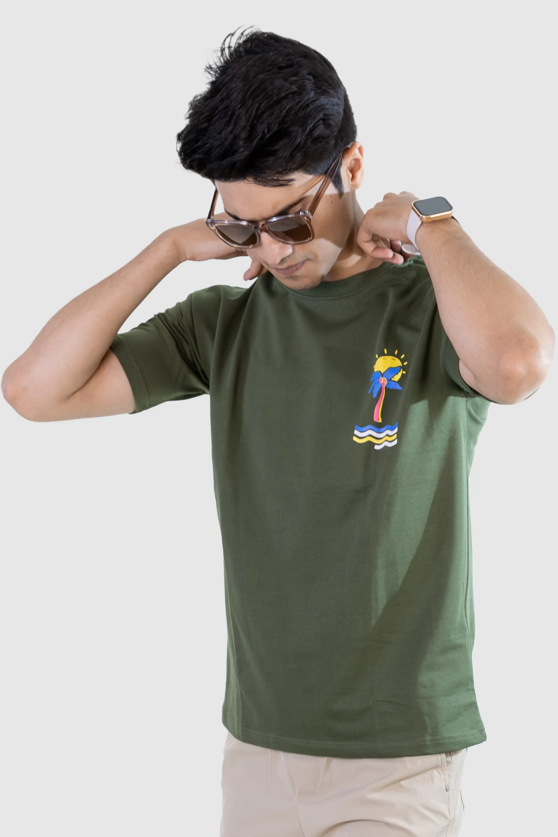 Beach head T-shirt: Olive Green