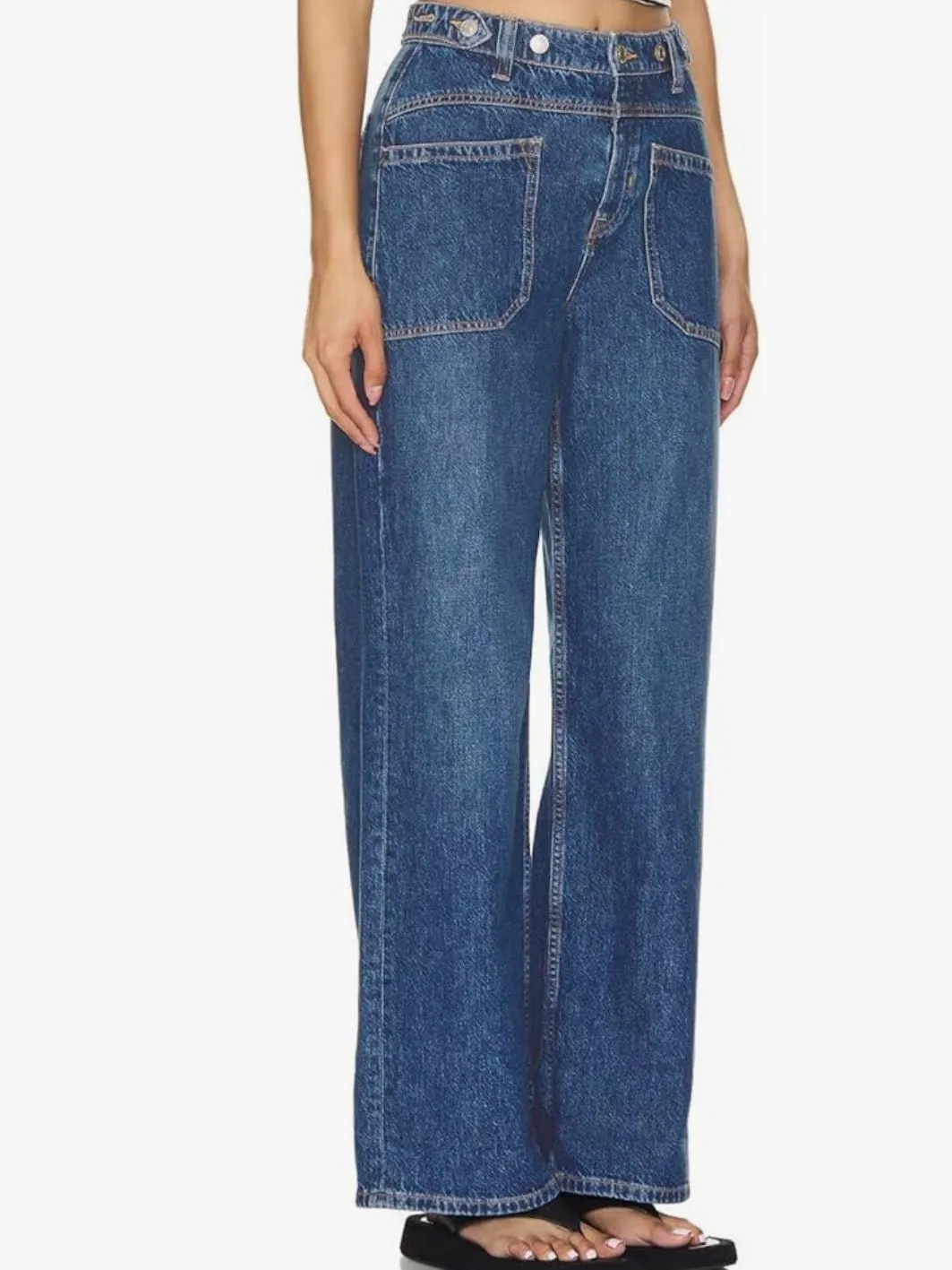Blue contrast jeans detail