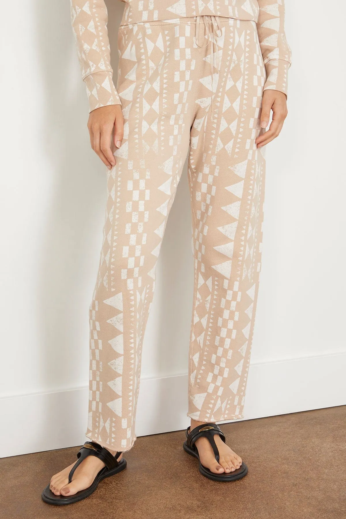 Cape Sweatpant in Camel/Dirty White