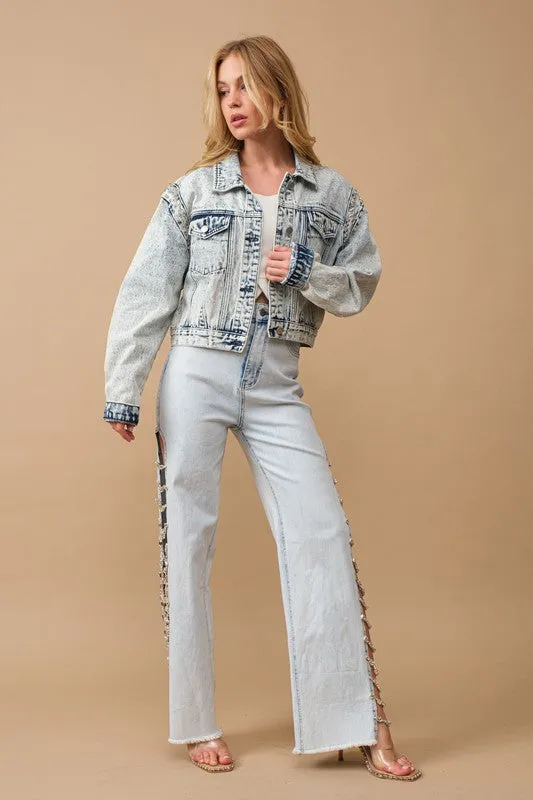 Cut Out At Side w/ Jewel Trim Stretch Denim Jeans
