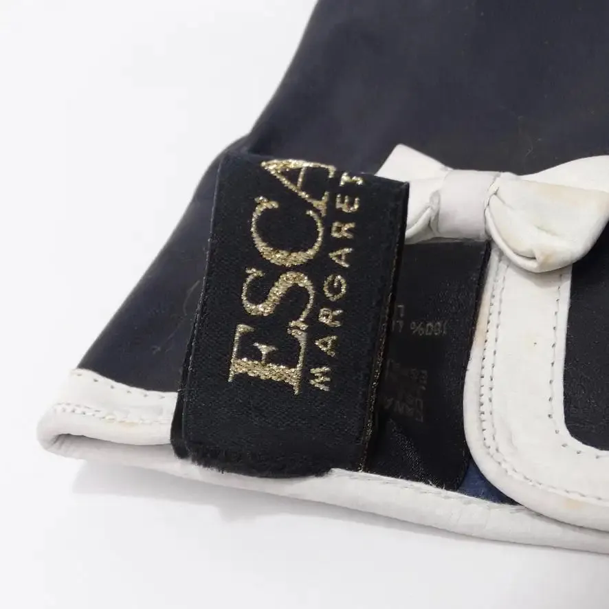 Escada Leather Bow Motif Gloves