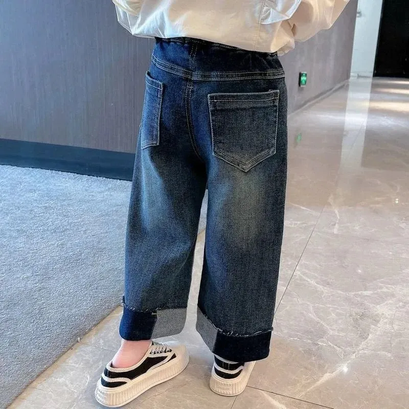 Girls Shaded Jeans With Flower Detail