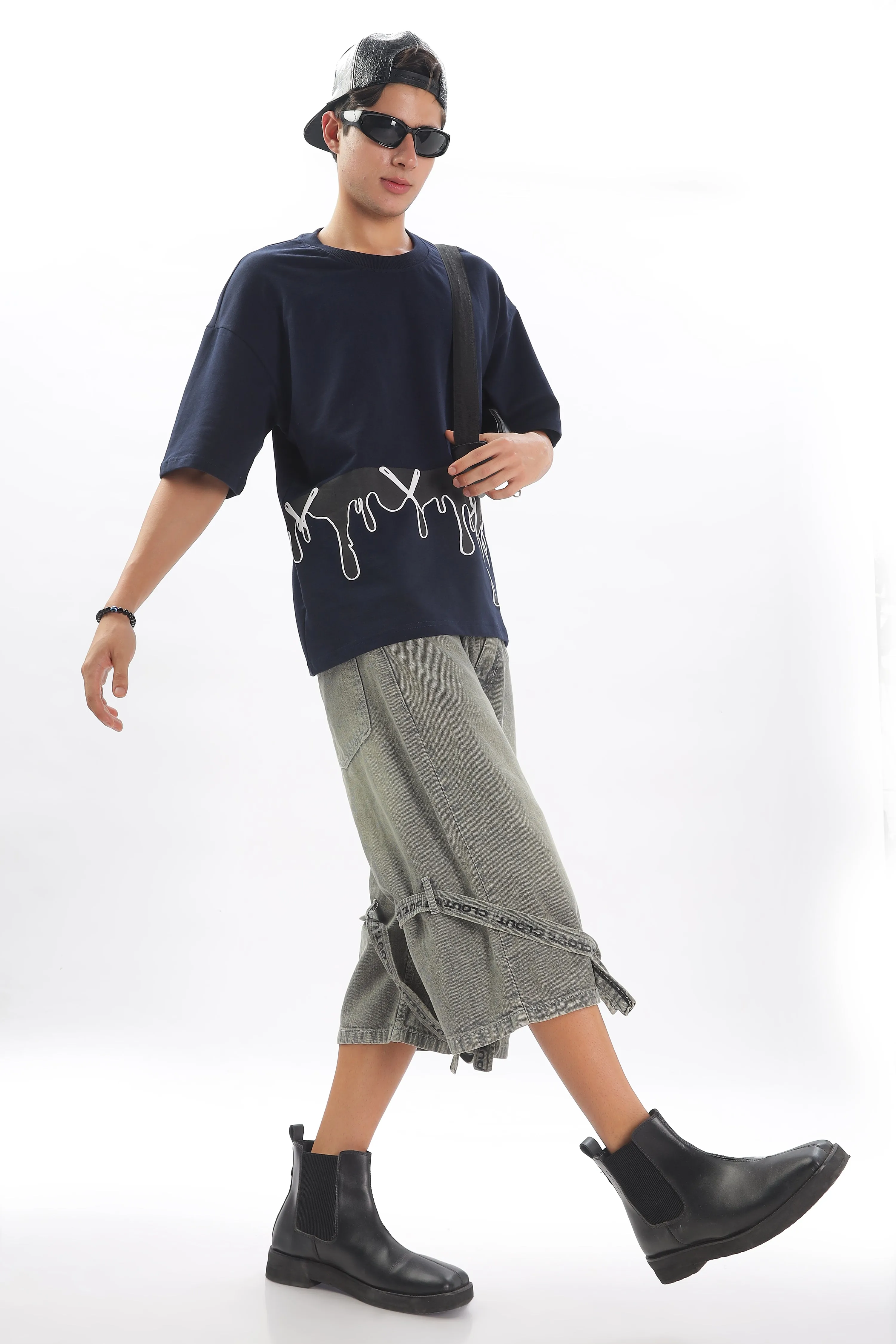 IZI Specials: Feel the Drip Tee (Navy)