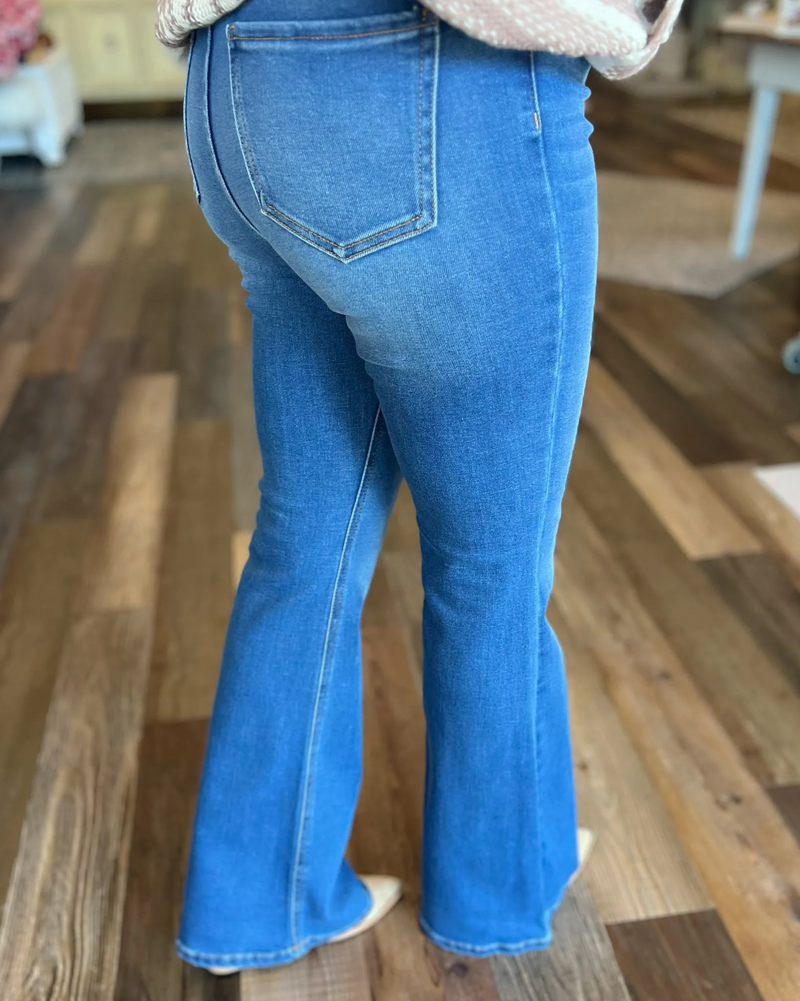 Judy Blue Tummy Control Slim Bootcut Jeans in Dark Wash
