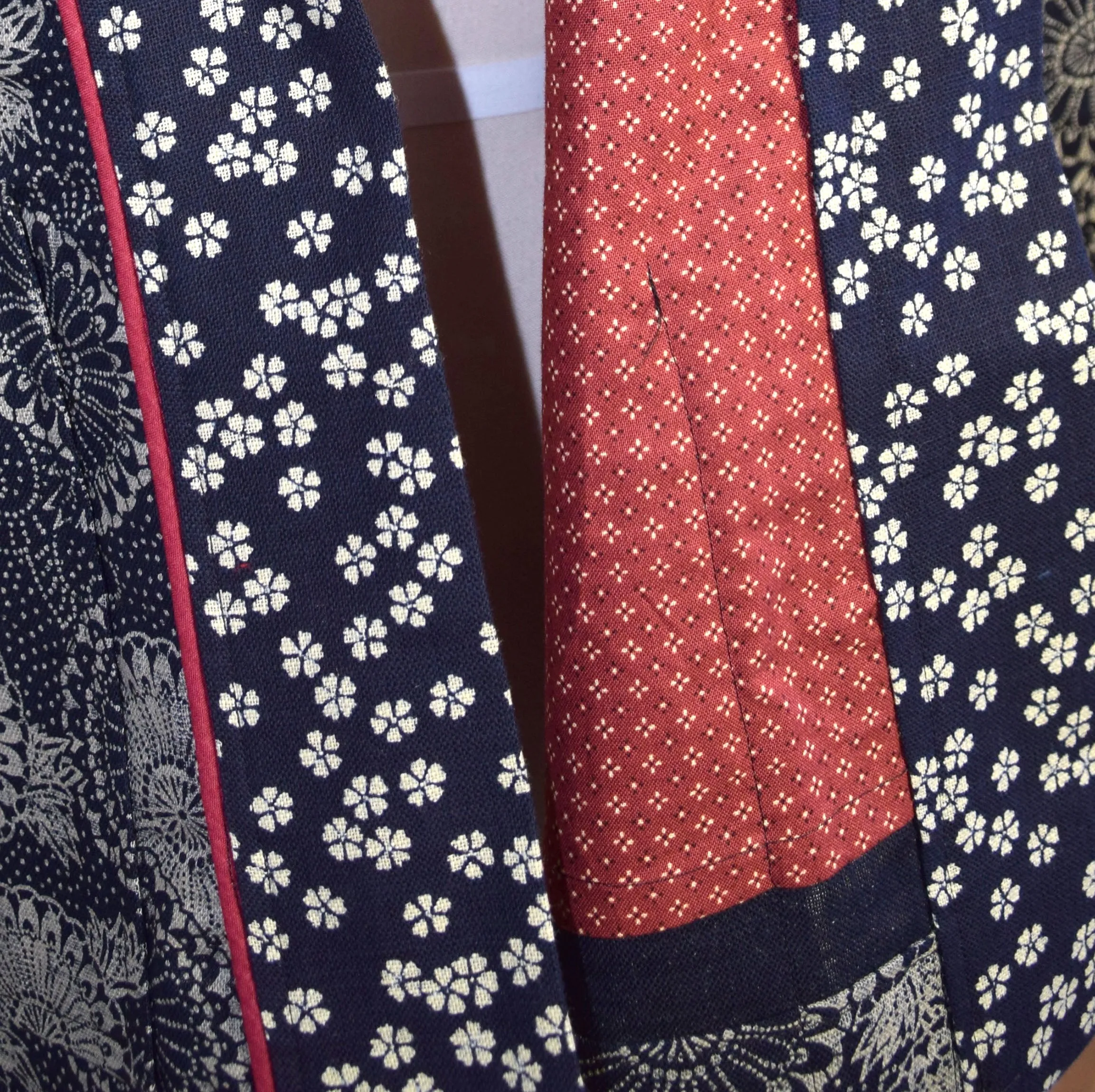 Kimono Style Jacket with Contrast Neckband