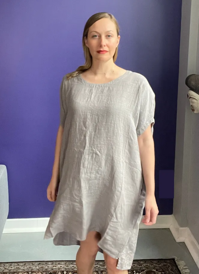 Linen tunic by Mes Soeurs et Moi in taupe
