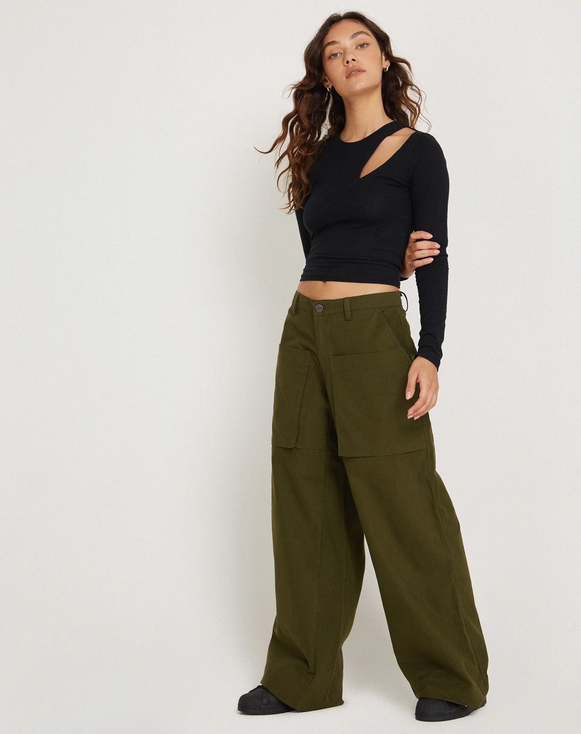 Phalia Wide Leg Cargo Trouser in Dark Olive