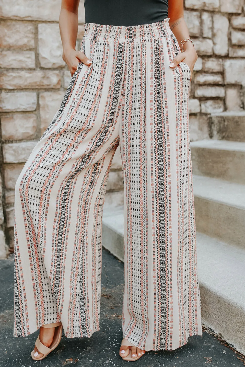Printed Guacho Pants - White, Pink, and Gray