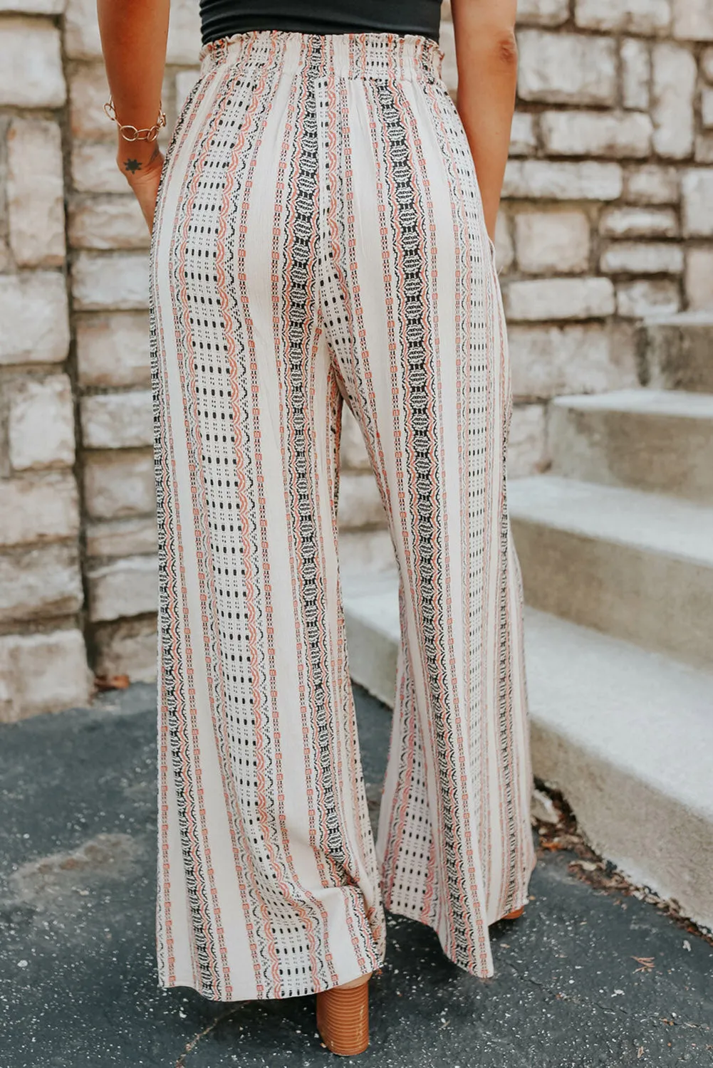 Printed Guacho Pants - White, Pink, and Gray