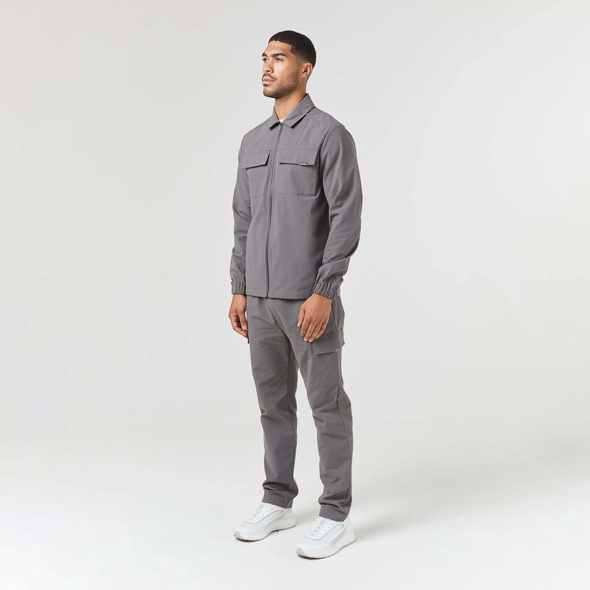 Smart Utility Open Hem Trouser | Charcoal