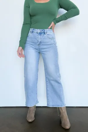 Susana Crop Wide Leg Seam Detail Jeans