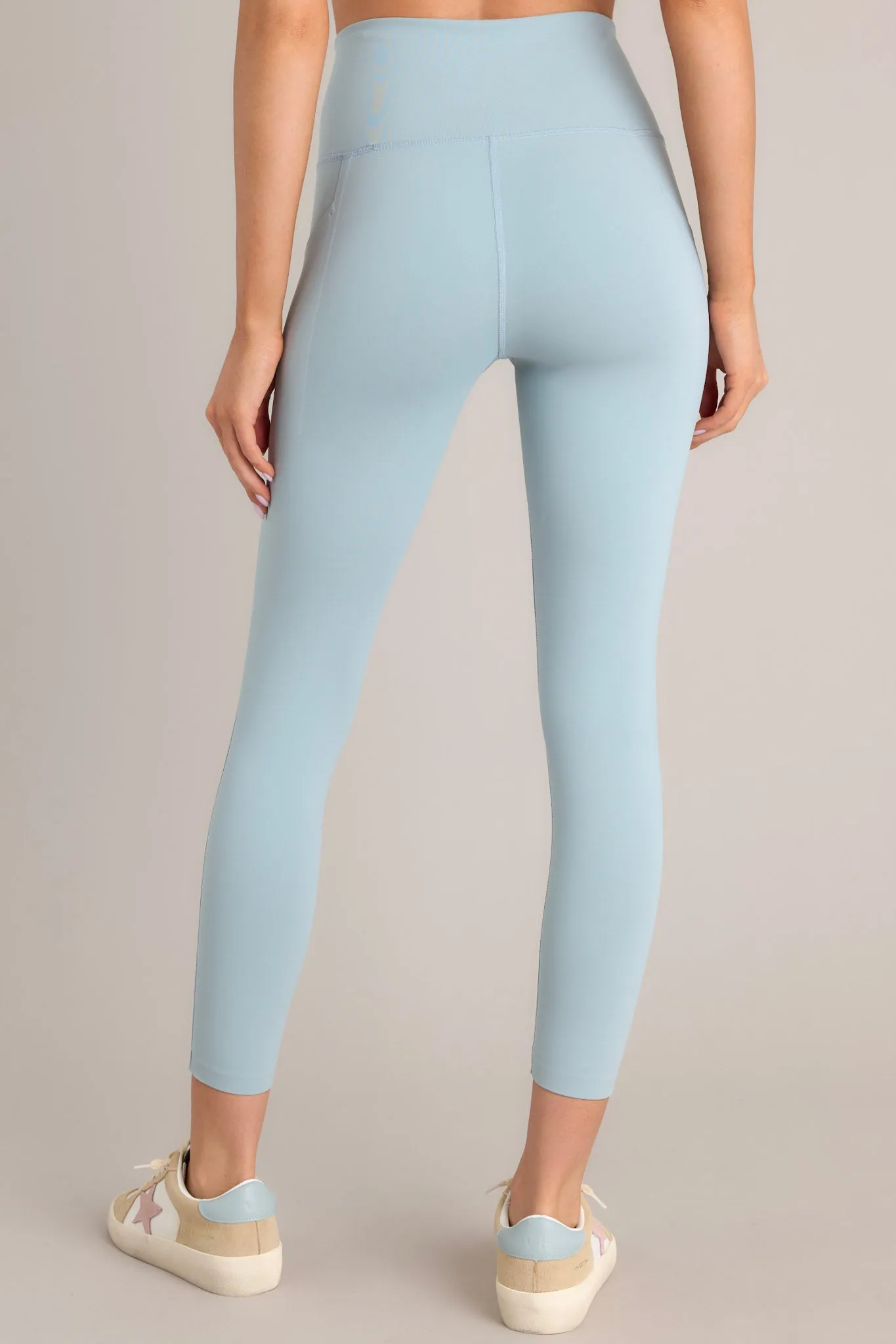 Try To Catch Up Light Blue Leggings